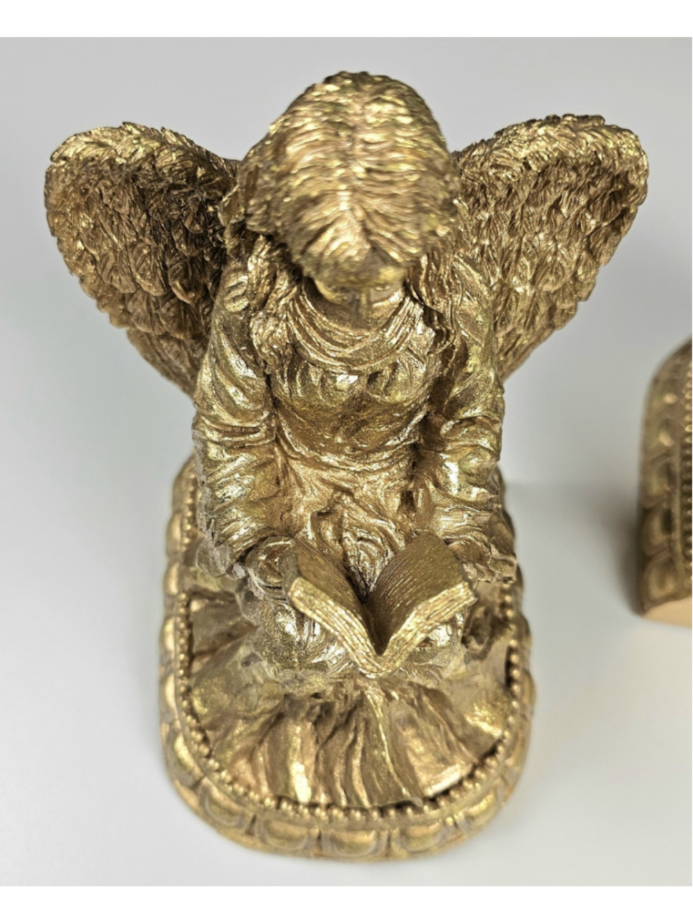 Vintage 1996 CBK Ltd Gold Reading Angels Bookends Pair Heavy Solid Resin Decor - Picture 5 of 12